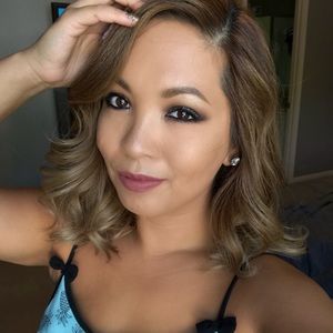 Meet your Posher, Destinee